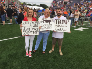 Illustration for article titled Volume One, Issue Sixteen: The One In Which An Assignment To Cover A Donald Trump Rally Is Recollected